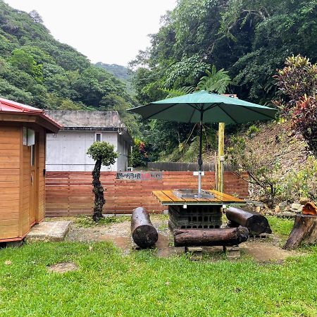 Villa マムヴィッラin森の中の一軒家 Nago Esterno foto
